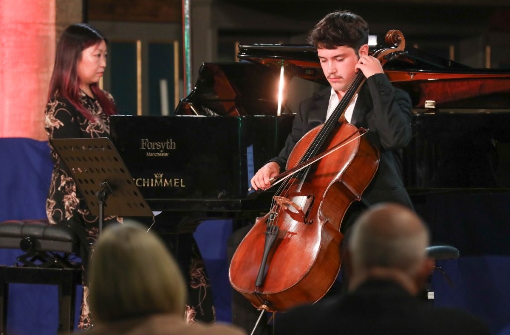 Iván Cherednichenko Carrillo - Cello accompanied on piano by Louisa Lam