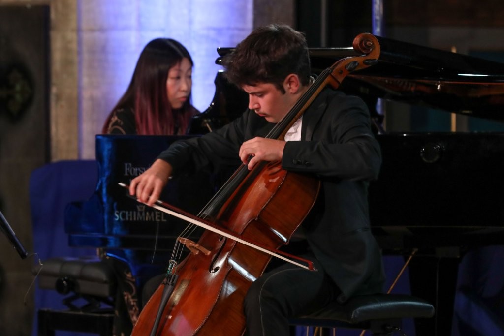 Iván Cherednichenko Carrillo - Cello accompanied on piano by Louisa Lam